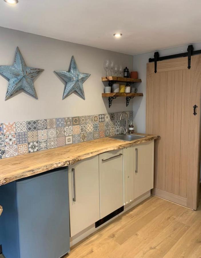 Meadow View - A Studio With Free Parking And A Sunny Terrace Lewes Exterior foto